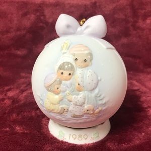 1989 Precious moments “Peace On Earth” ornaments